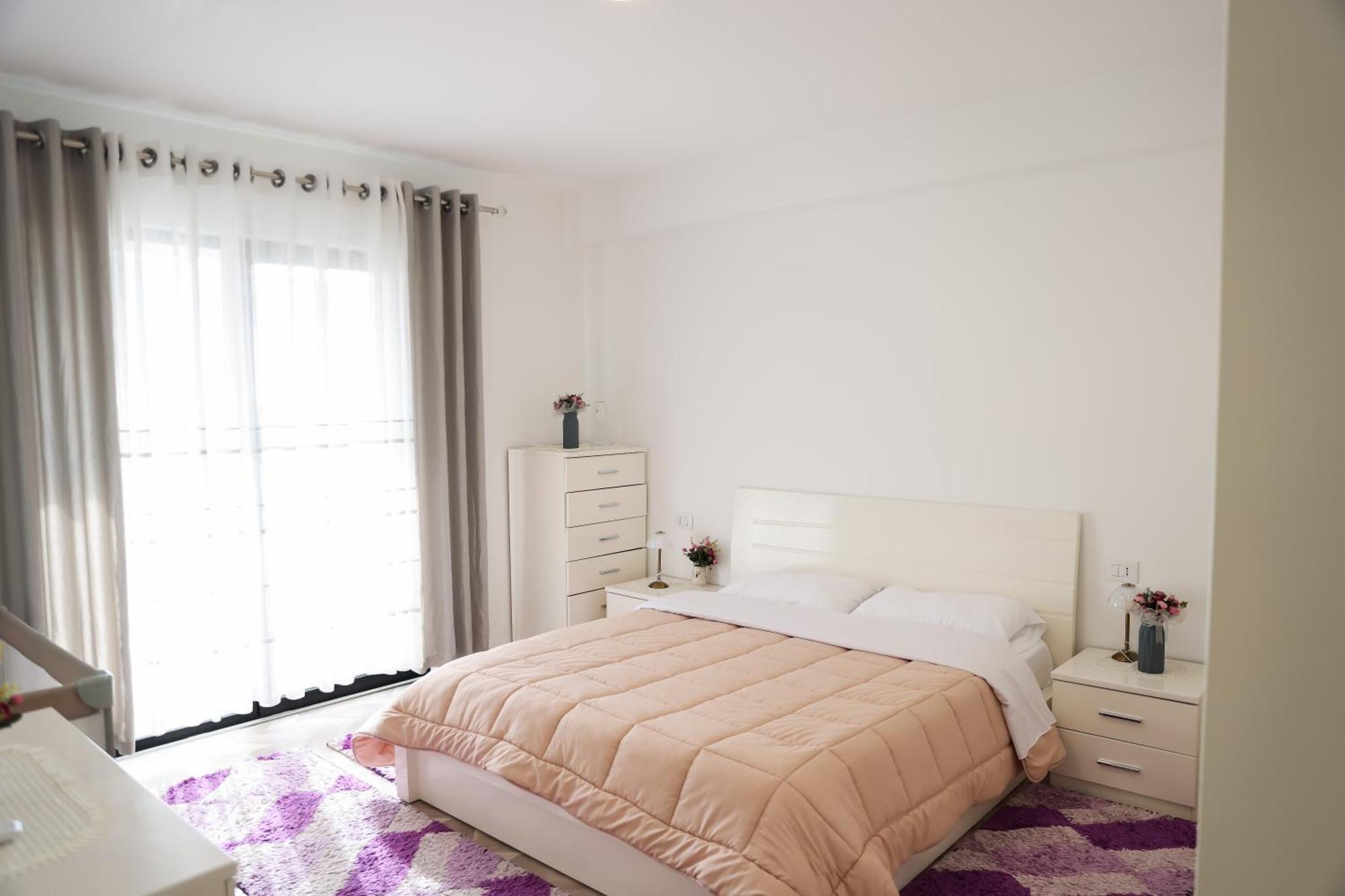 Family Apartment Tirana Exterior photo